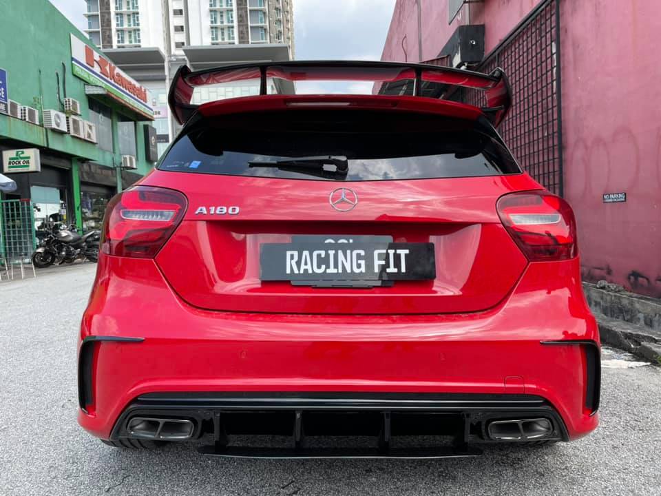 W176 A45 Facelift AMG A45 FL Bodykit